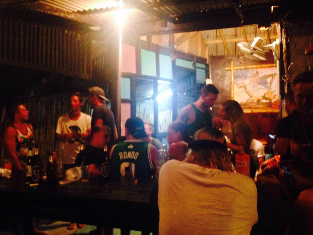 Bamboozle Hostel Haad Rin Luaran gambar